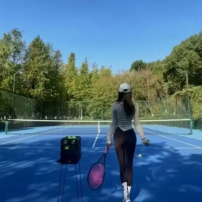 邹鑫致